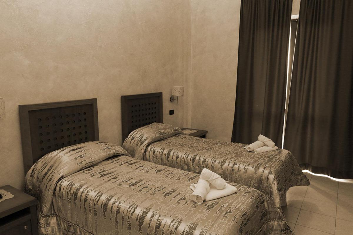 Hotel Ulisse Maida Екстериор снимка