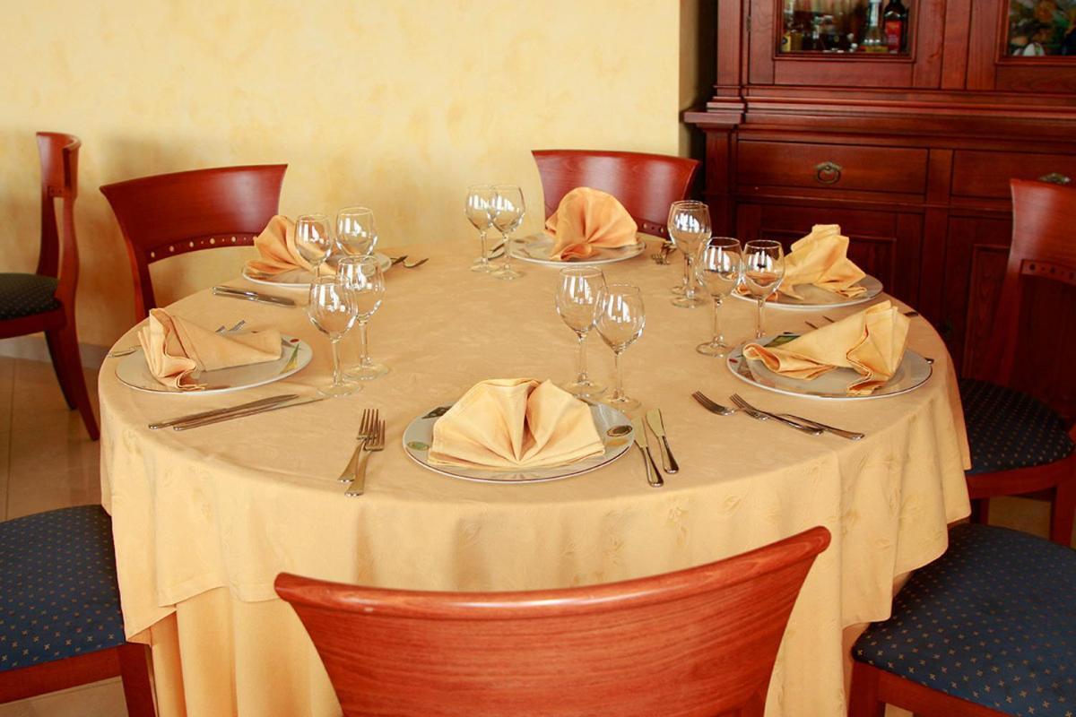Hotel Ulisse Maida Екстериор снимка